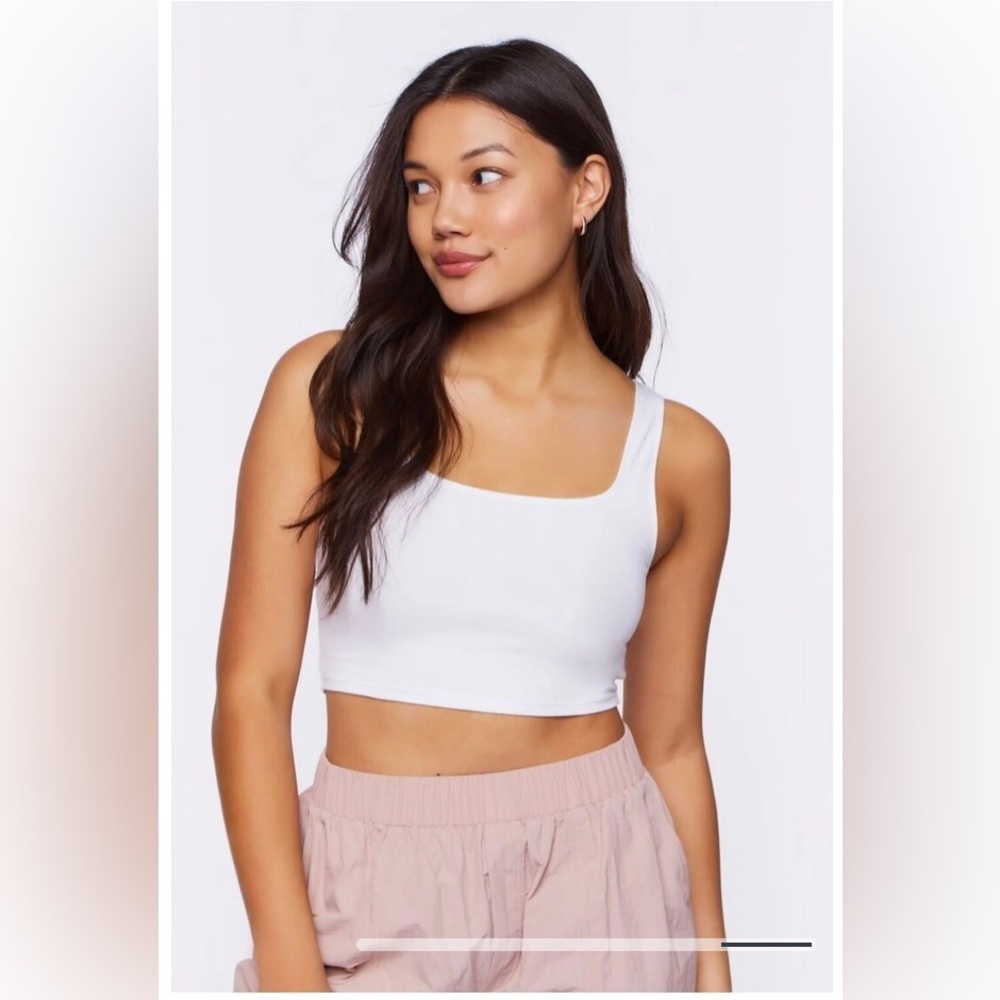 NWT Forever 21 Cropped Tank Top Size L